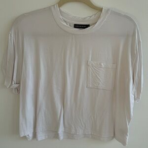 Emmy DeVeaux White Tee